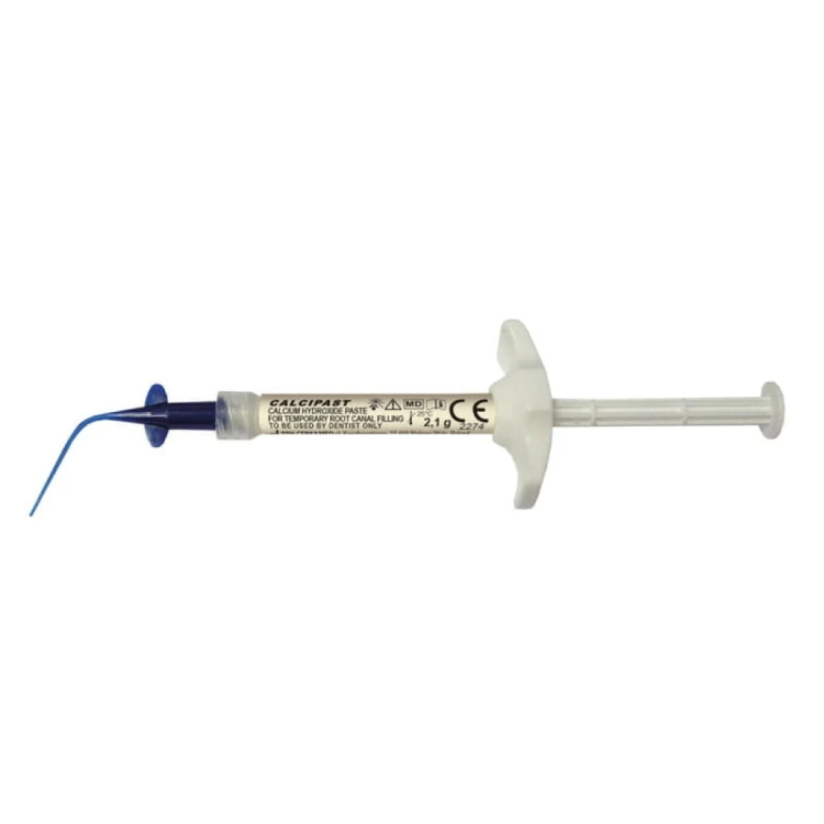CALCIPAST-syringe-applicator.jpg