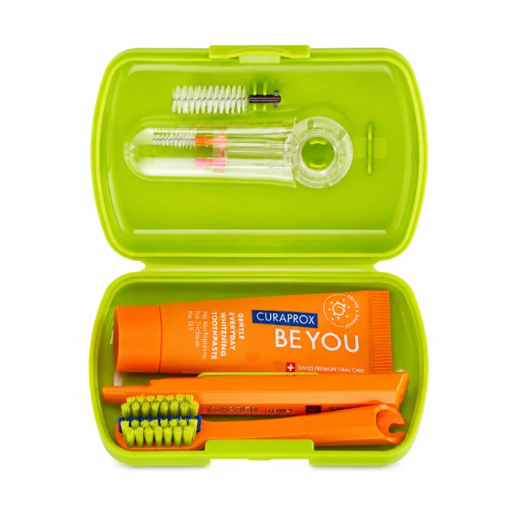 Curaprox Travel Set Ortho Zielony - zestaw podróżny ortodontyczny