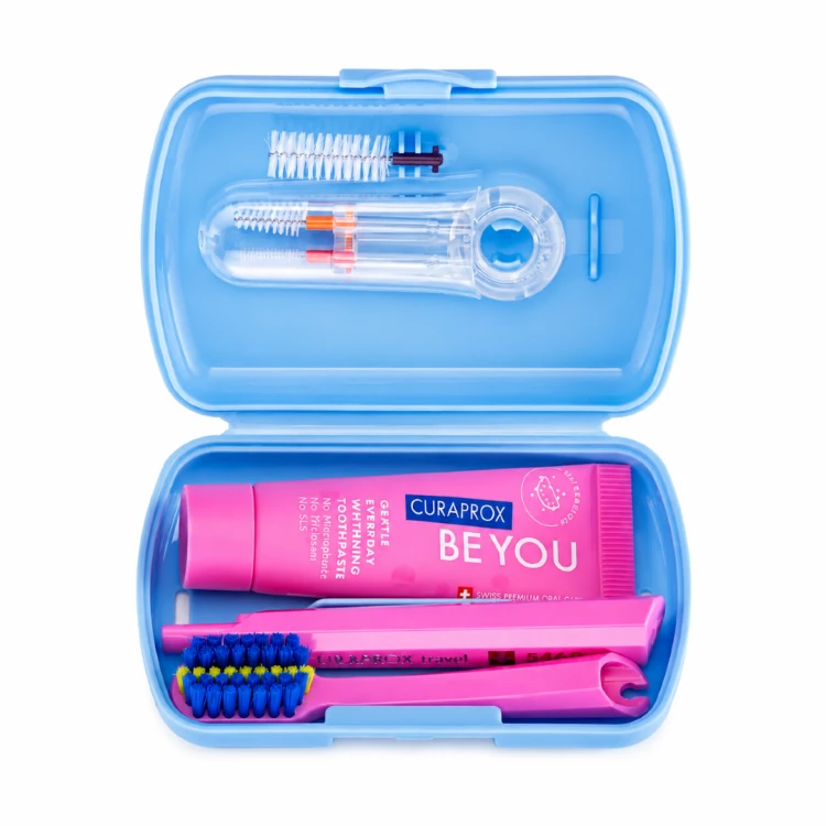Curaprox Travel Set Ortho  Niebieski - zestaw podróżny ortodontyczny